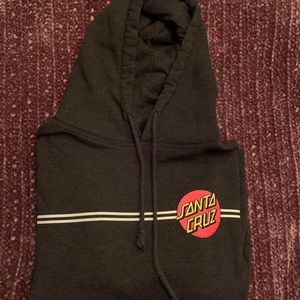 santa cruz hoodie never worn in great condition supa soft🪷⭐️